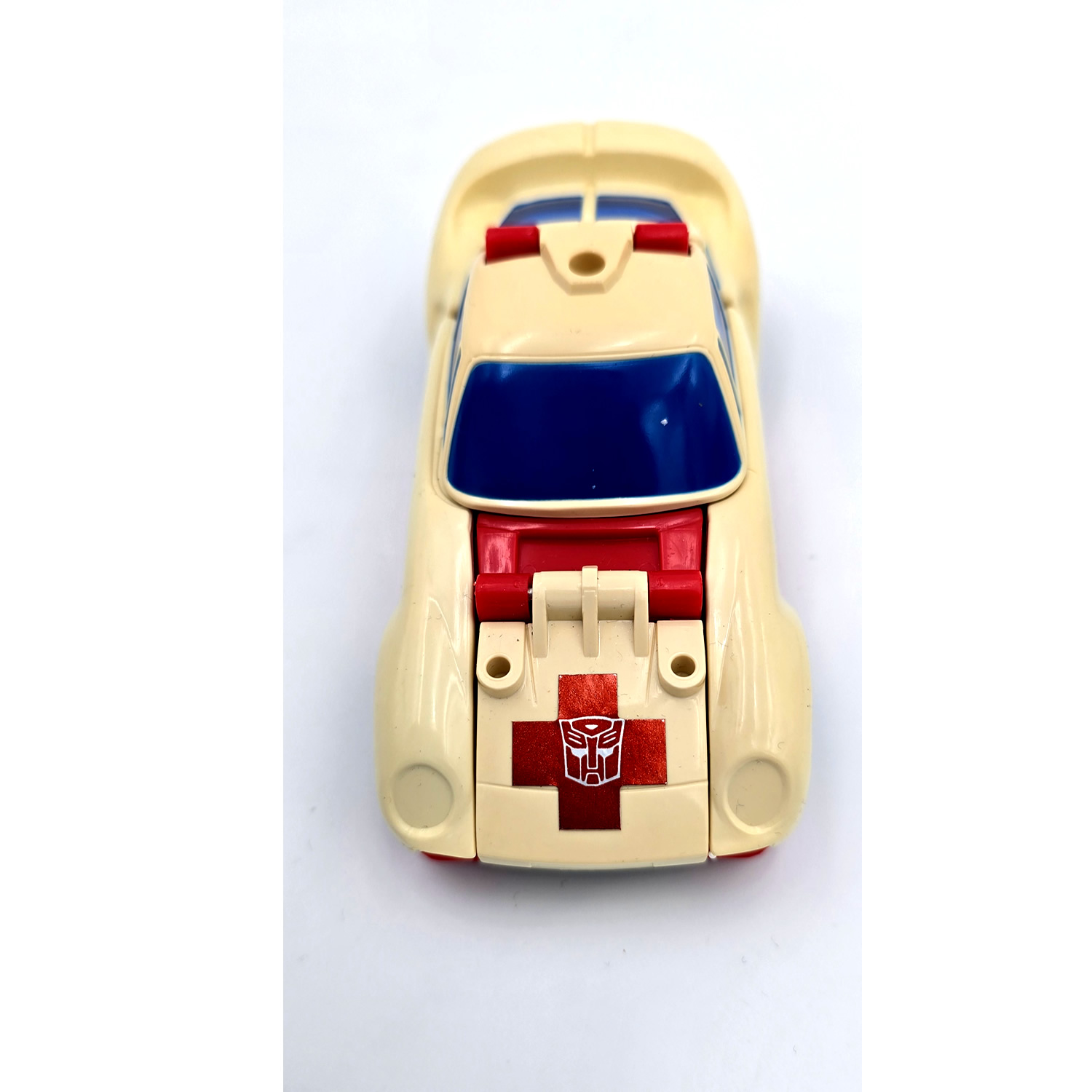 Headmaster Jr. Minerva / Minelba C-303 - Buy Transformers